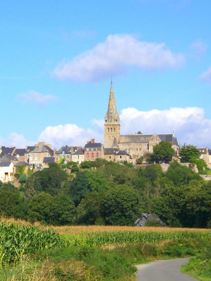 Le Tilleul Bécherel Exteriér fotografie